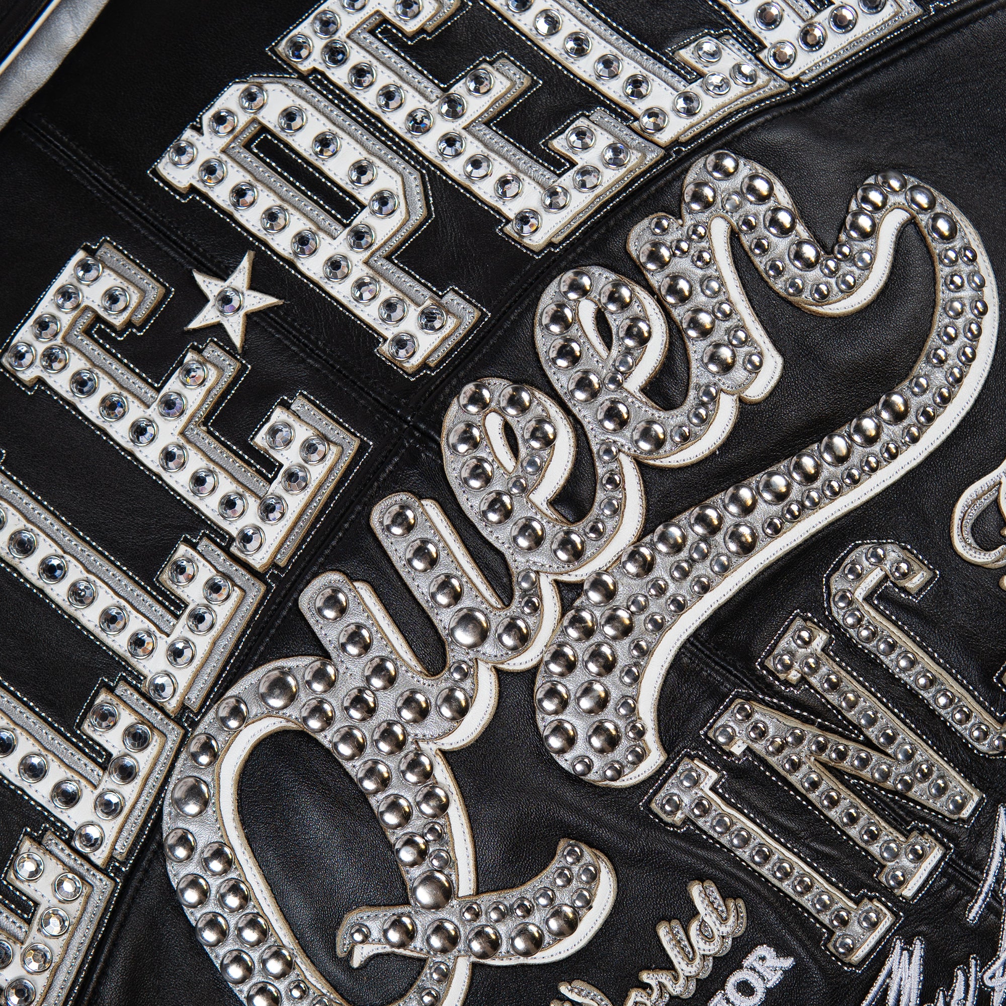 Pelle Pelle Queen Womens Crop Jacket